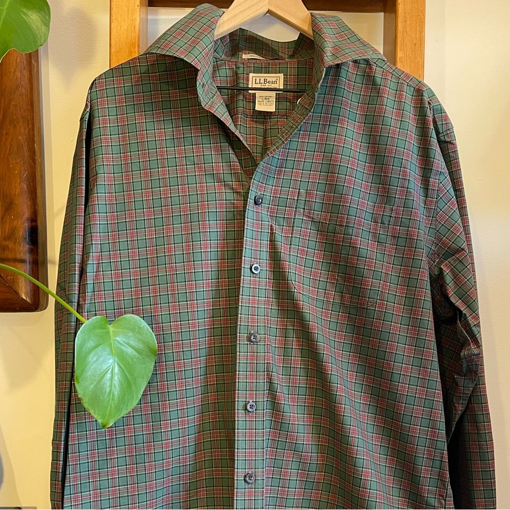 L.L. Bean SZ L Red and Green Holiday Plaid Shirt!